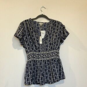 Max Studio Navy Print Blouse